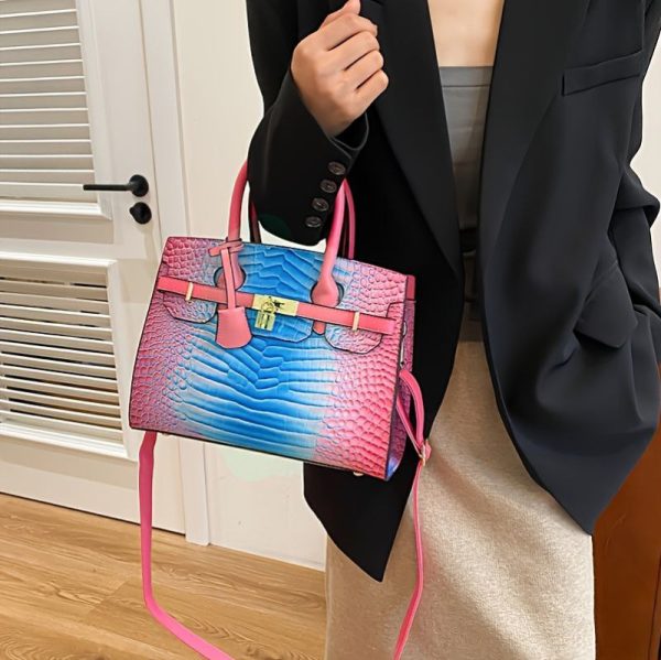 Fashion Top Garde Quality Hand bag and shoulder Crocodile Crossbody Bag - Image 3