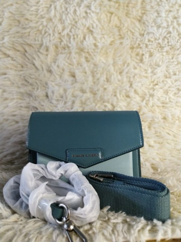 Top grade sling bag with 2 ling - Image 2