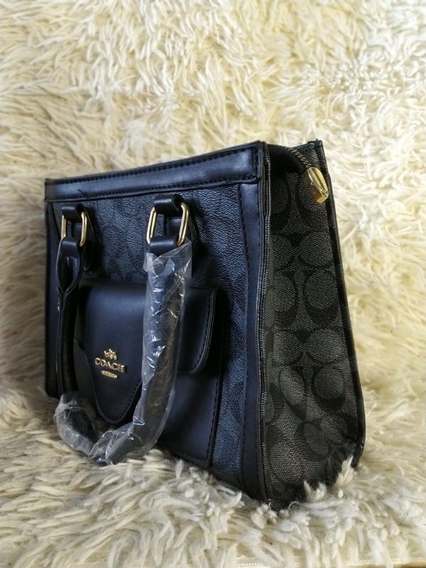 Korean Fashion shoulder handbag with sling - Image 3
